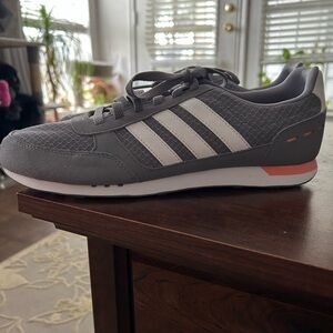 Adidas Women’s  Size 10 Neo City
Racer Sneakers